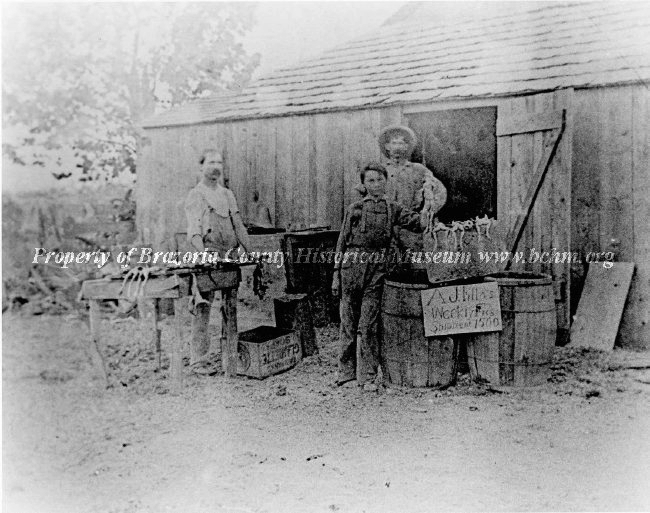 Fillas Frog Farm in Anchor, TX.